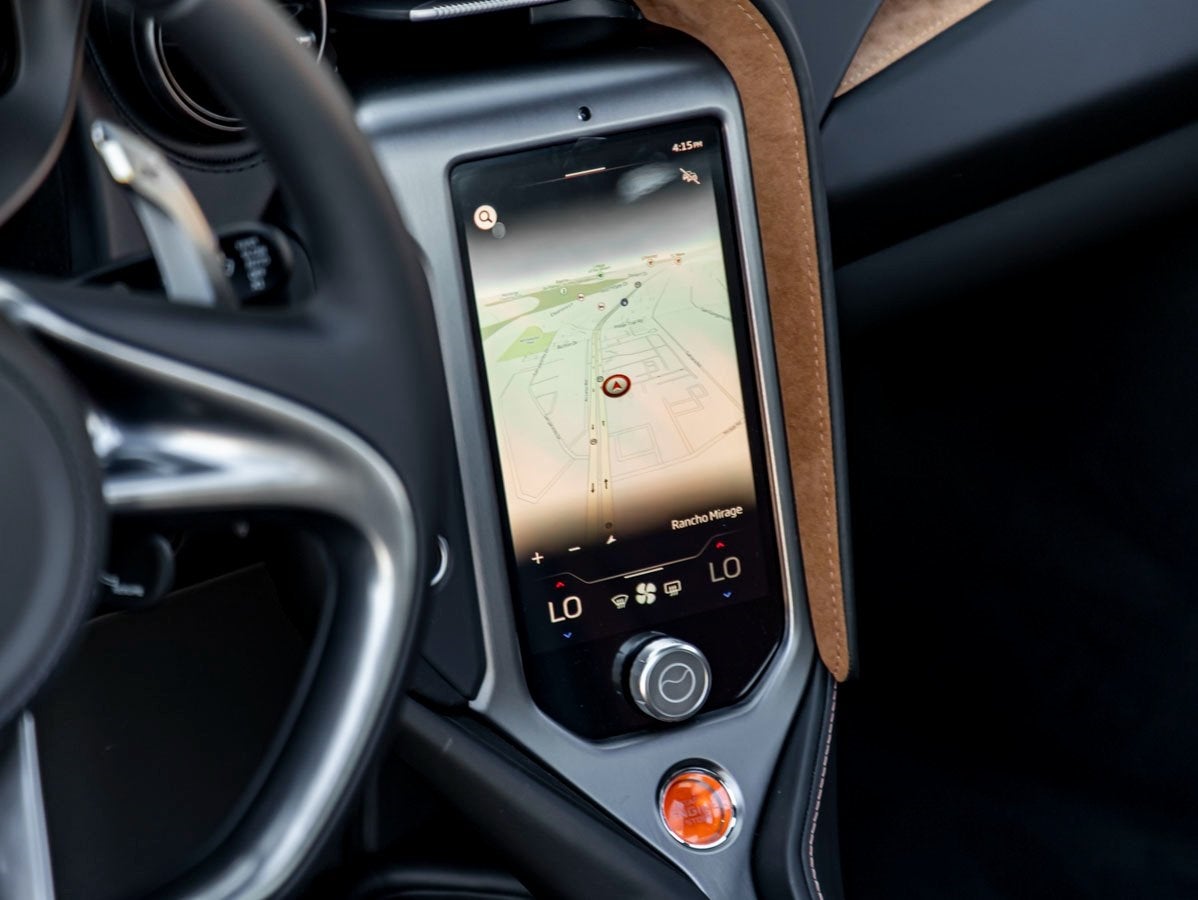 2026 McLaren 750S Base