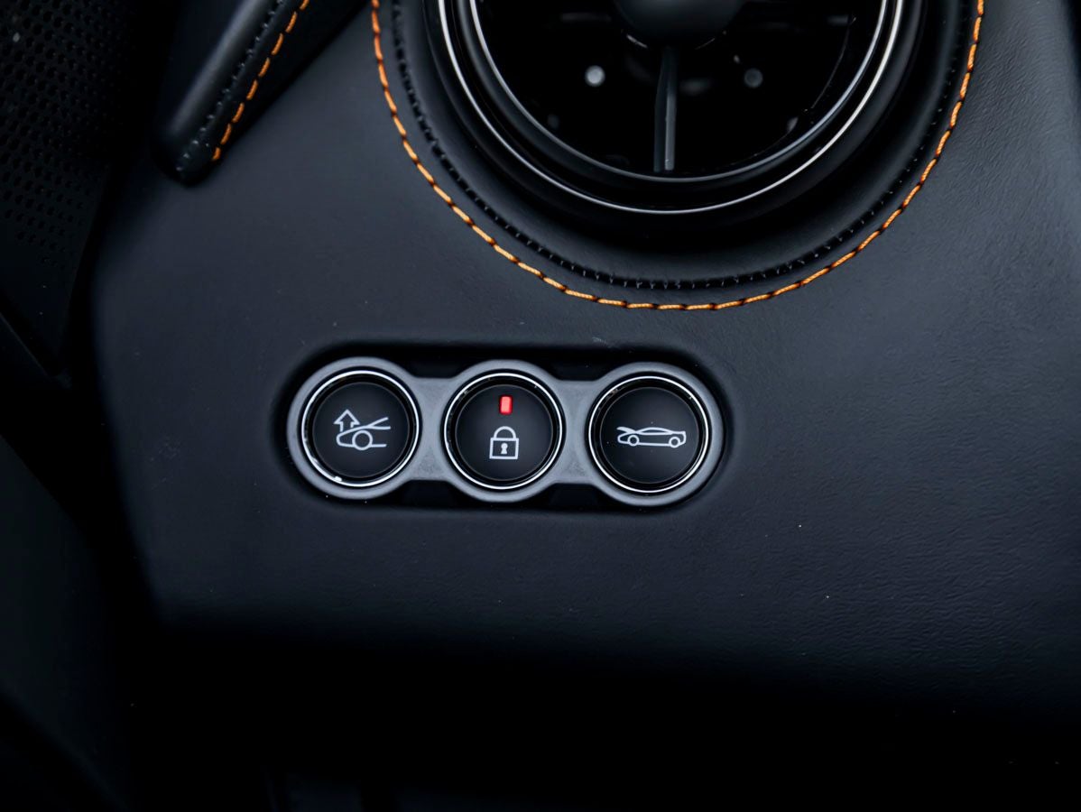 2026 McLaren 750S Coupe