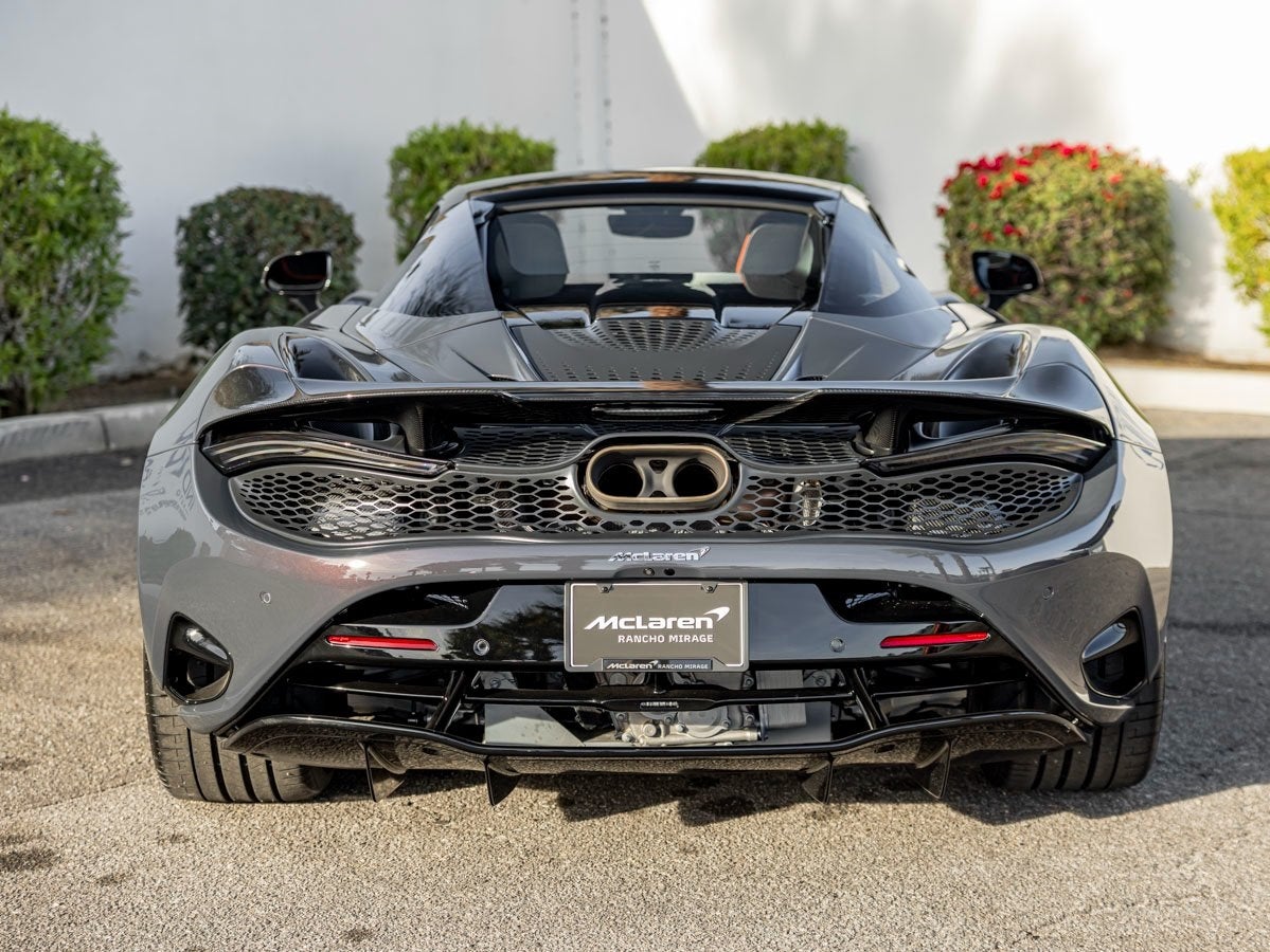 2025 McLaren 750S Spider