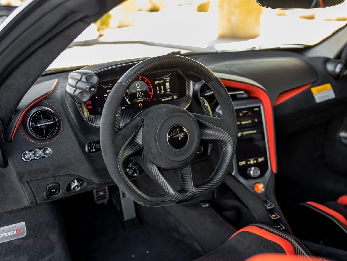 2025 McLaren 750S Spider