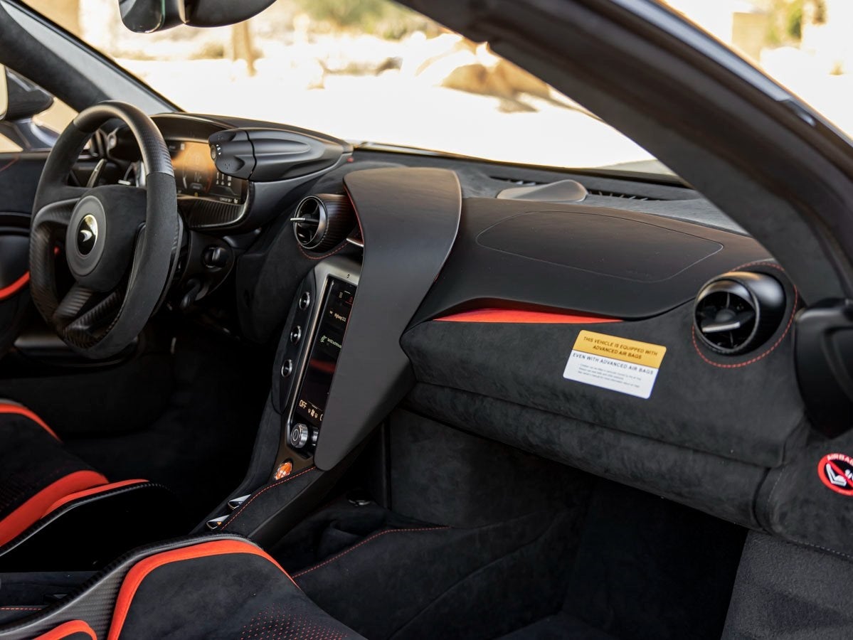 2025 McLaren 750S Spider