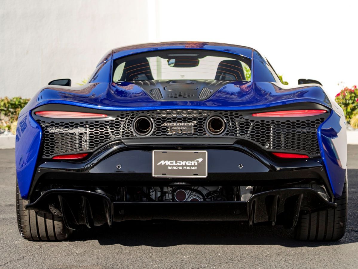 2026 McLaren Artura TechLux