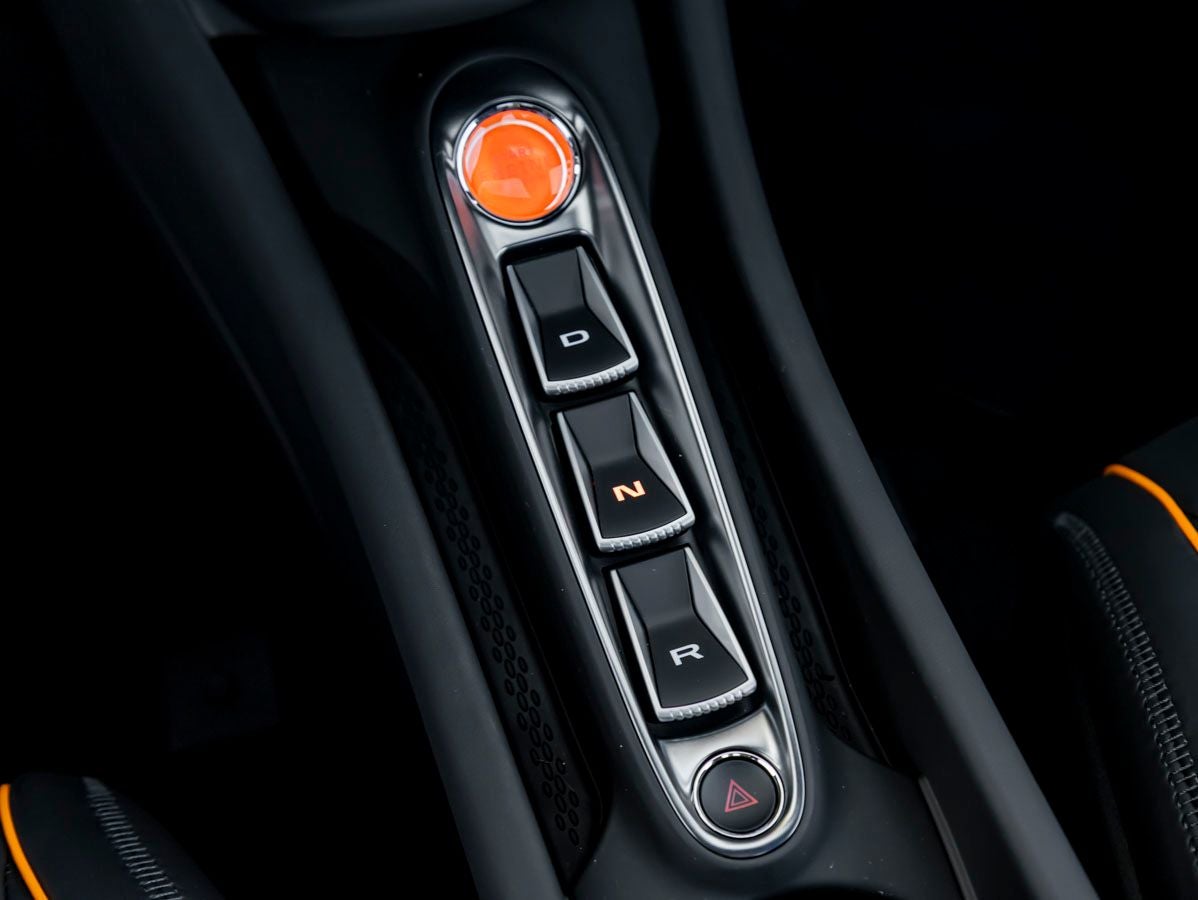 2026 McLaren Artura Spider