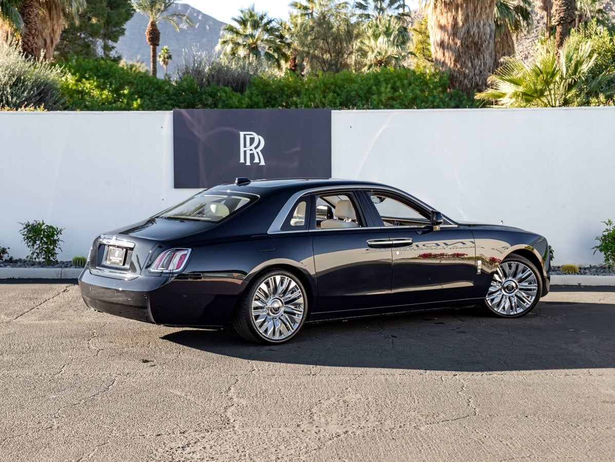 2025 Rolls-Royce Ghost 