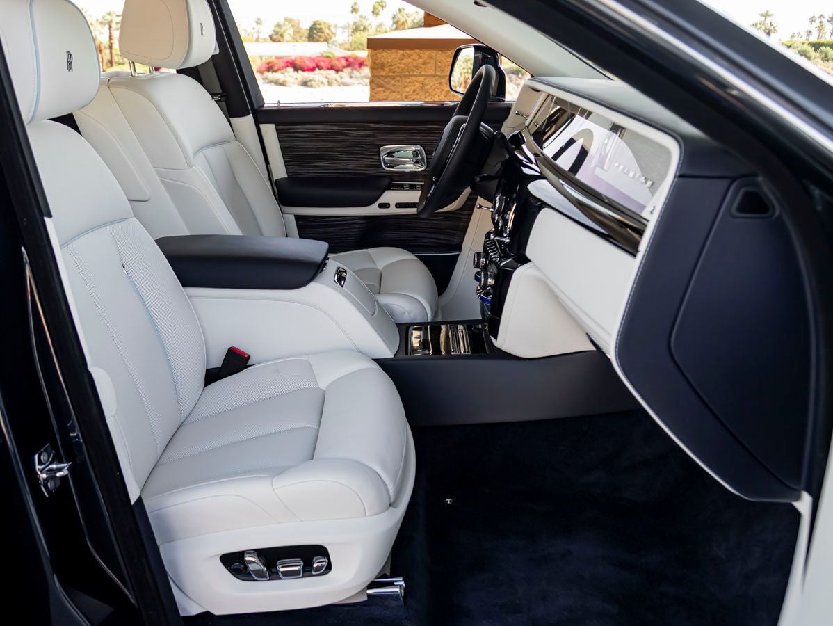 2026 Rolls-Royce Phantom 