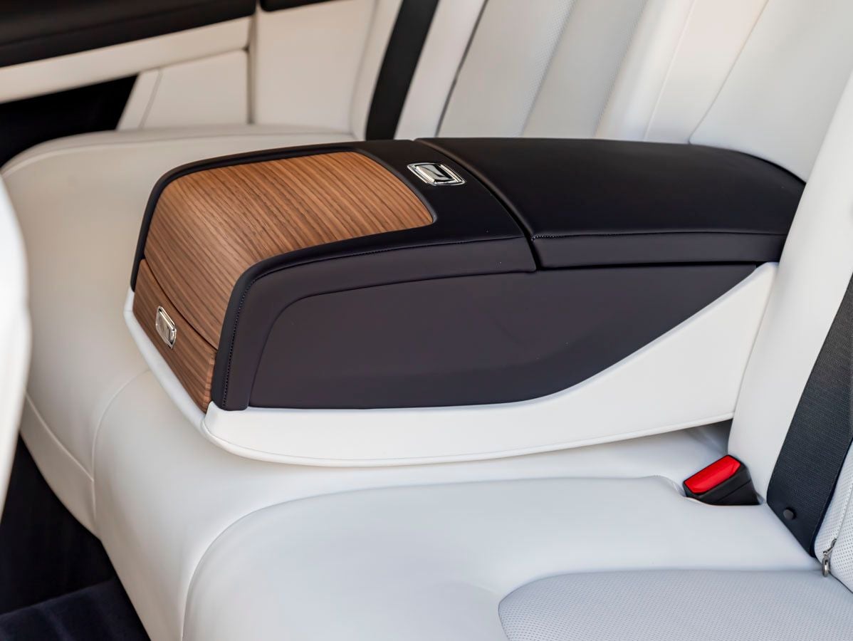 2027 Rolls-Royce Ghost 