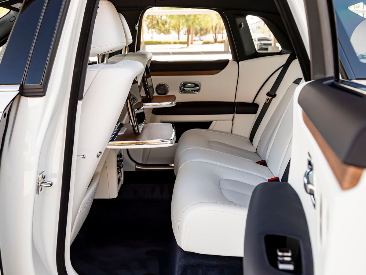 2027 Rolls-Royce Ghost 
