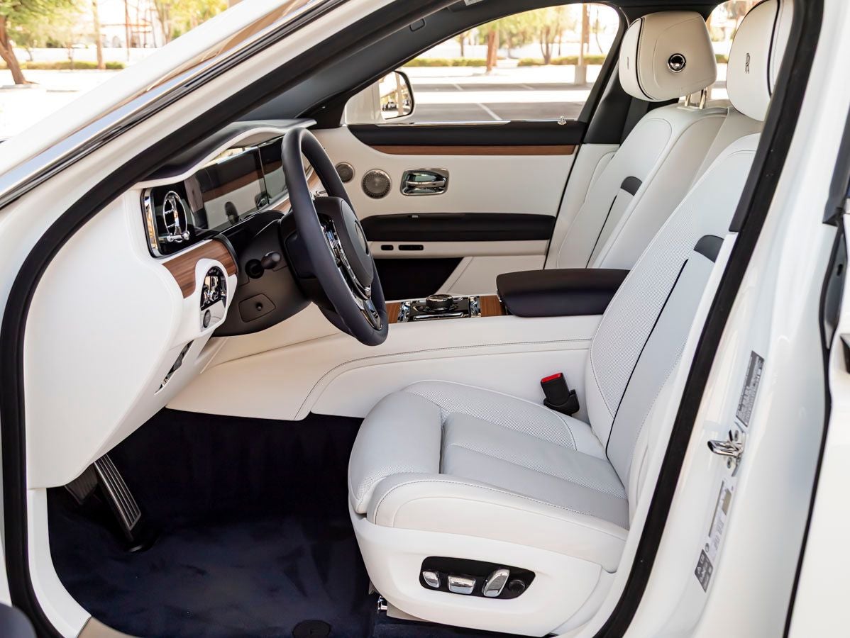 2027 Rolls-Royce Ghost 
