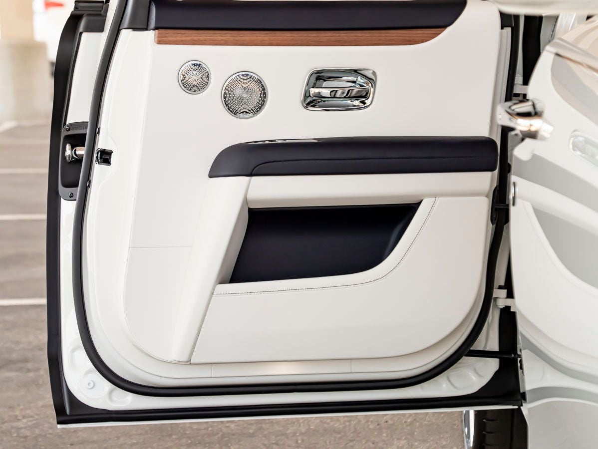 2027 Rolls-Royce Ghost 