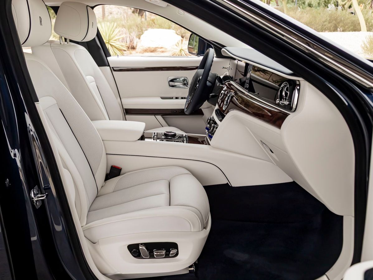 2027 Rolls-Royce Ghost 