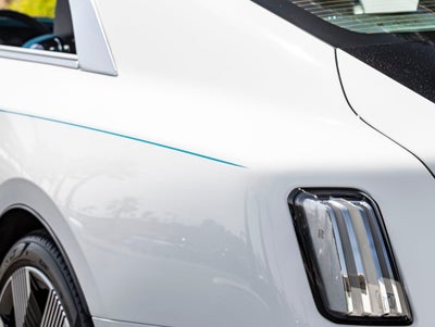 2025 Rolls-Royce Spectre 