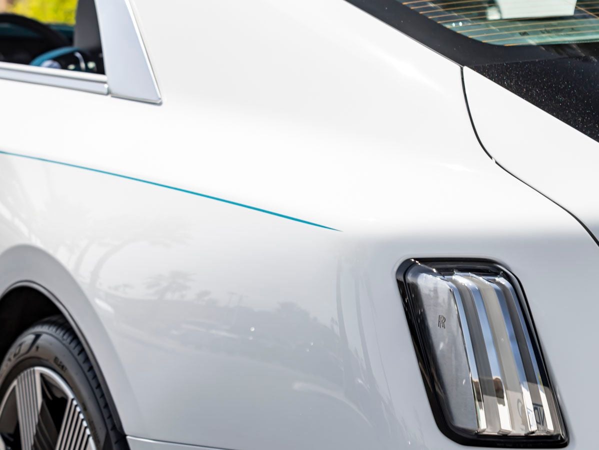 2025 Rolls-Royce Spectre 