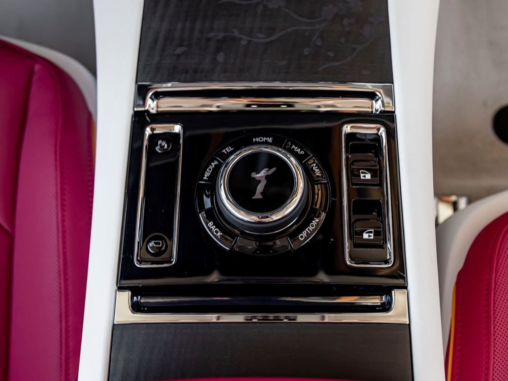 2026 Rolls-Royce Spectre 