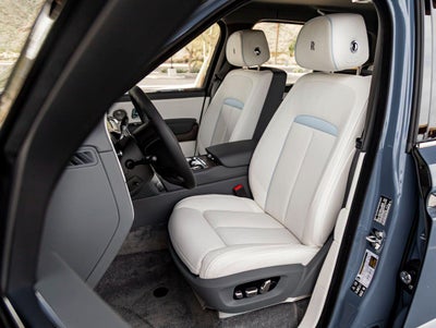 2026 Rolls-Royce Cullinan 