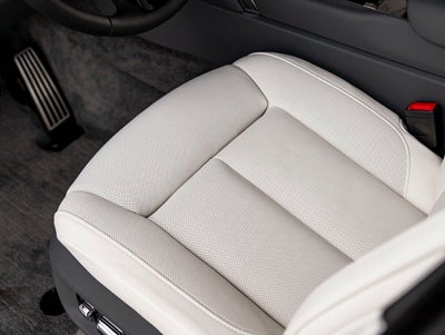 2026 Rolls-Royce Cullinan 