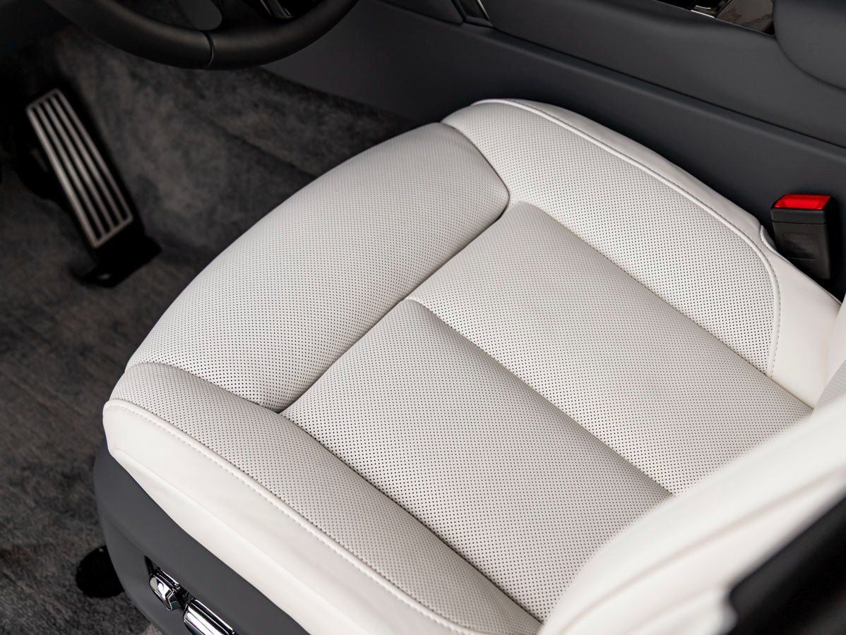 2026 Rolls-Royce Cullinan 