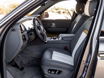 2027 Rolls-Royce Cullinan 