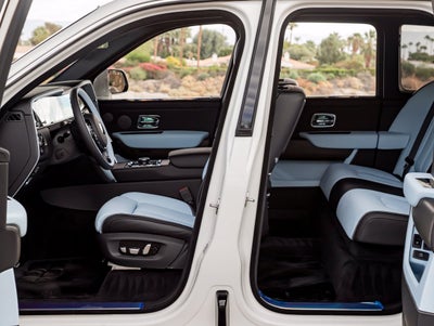 2027 Rolls-Royce Cullinan 