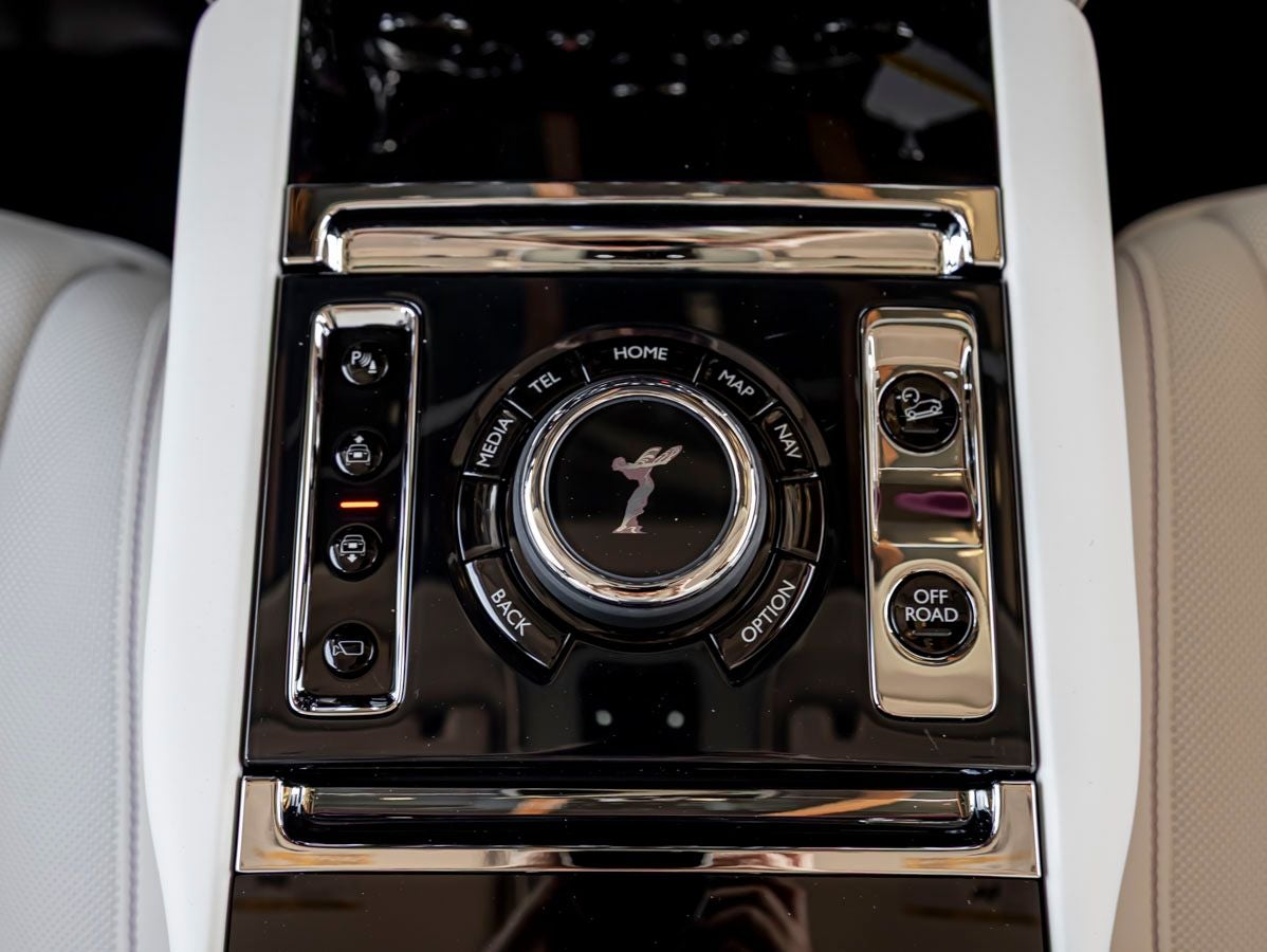 2027 Rolls-Royce Cullinan 