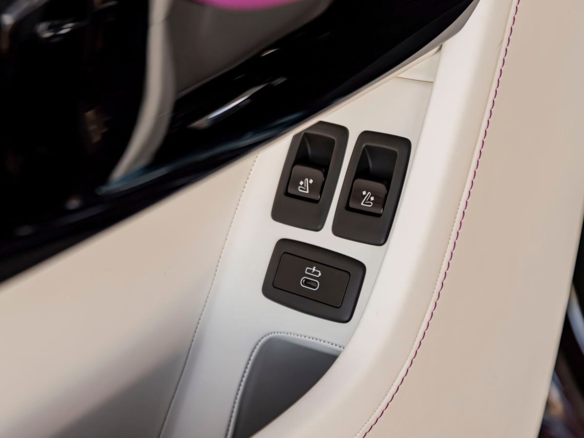 2027 Rolls-Royce Cullinan 