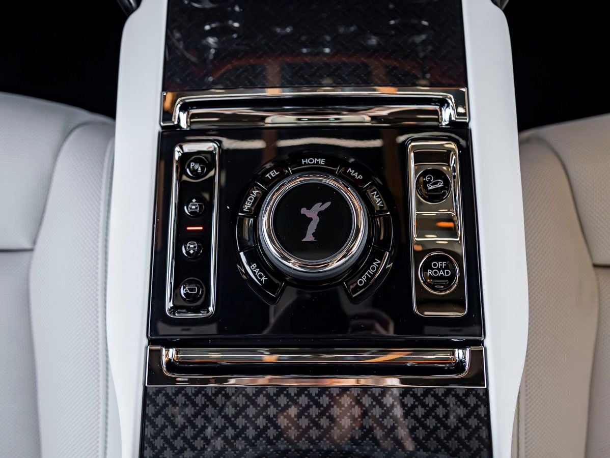2027 Rolls-Royce Black Badge Cullinan