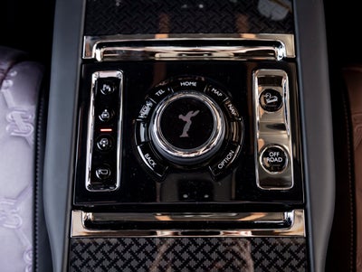 2027 Rolls-Royce Black Badge Cullinan