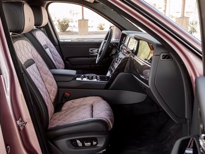 2027 Rolls-Royce Black Badge Cullinan