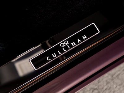 2027 Rolls-Royce Black Badge Cullinan