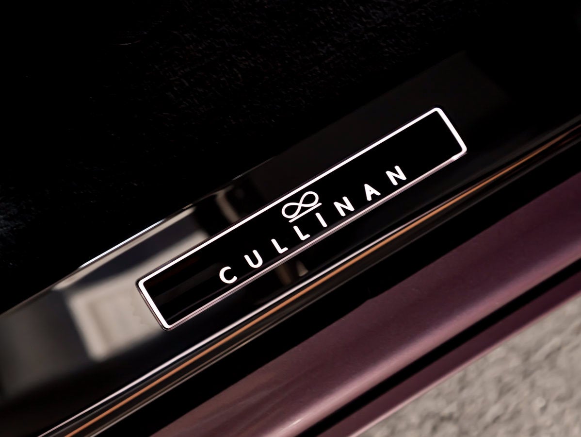 2027 Rolls-Royce Black Badge Cullinan