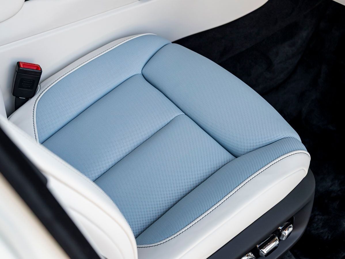 2026 Rolls-Royce Black Badge Cullinan