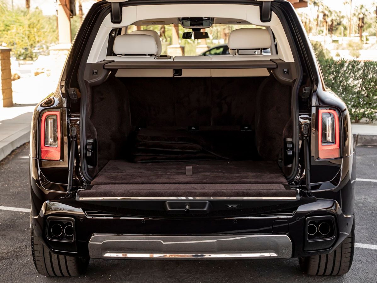 2026 Rolls-Royce Black Badge Cullinan