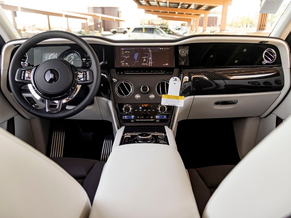 2026 Rolls-Royce Black Badge Cullinan