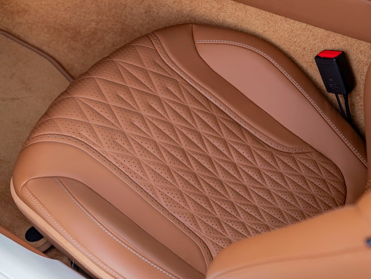 2026 Aston Martin DB12 Volante