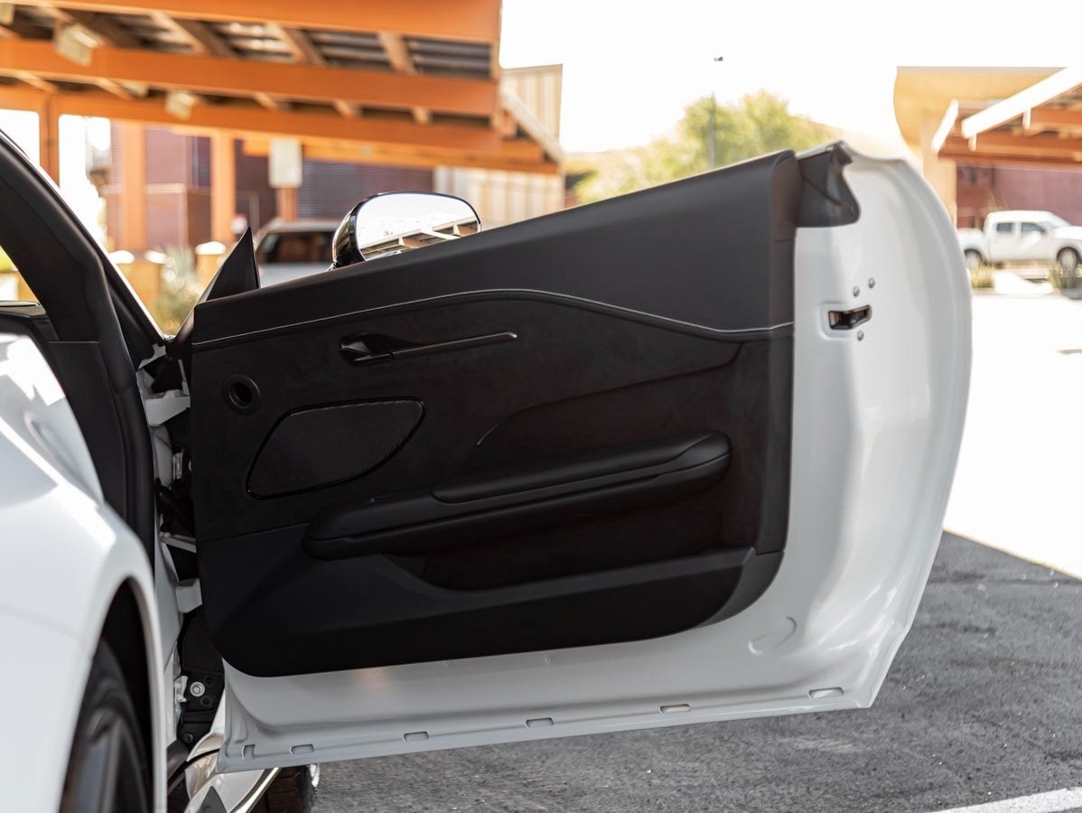 2026 Aston Martin Vantage Base