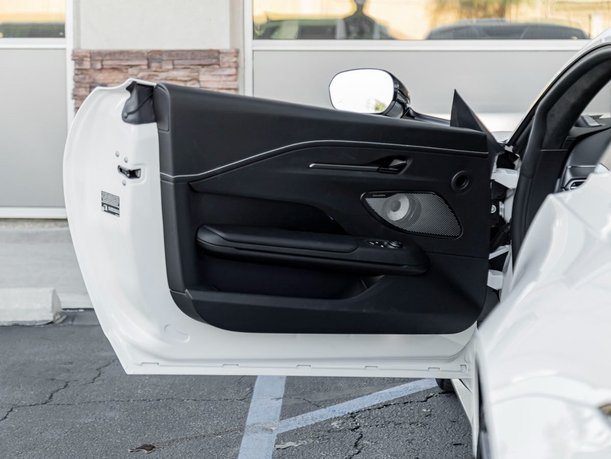 2026 Aston Martin Vantage Base