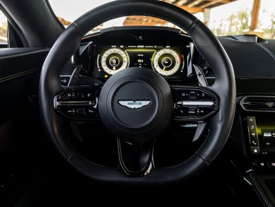 2025 Aston Martin Vantage Base