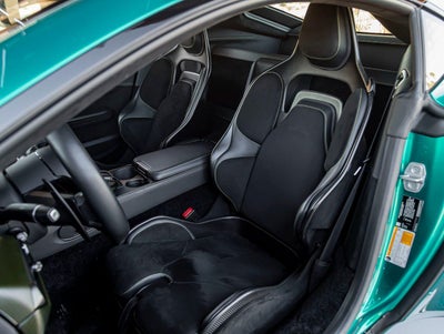 2025 Aston Martin Vantage Base