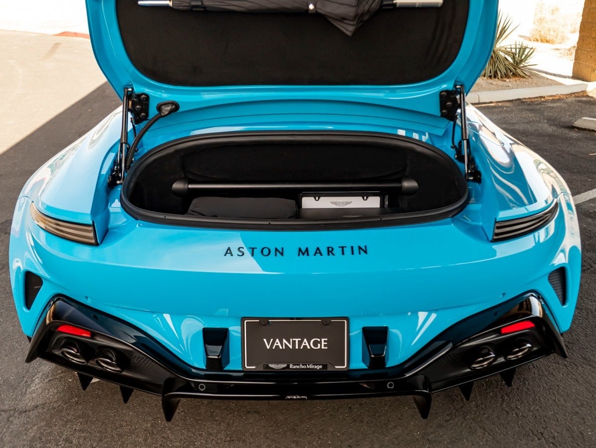 2026 Aston Martin Vantage Base