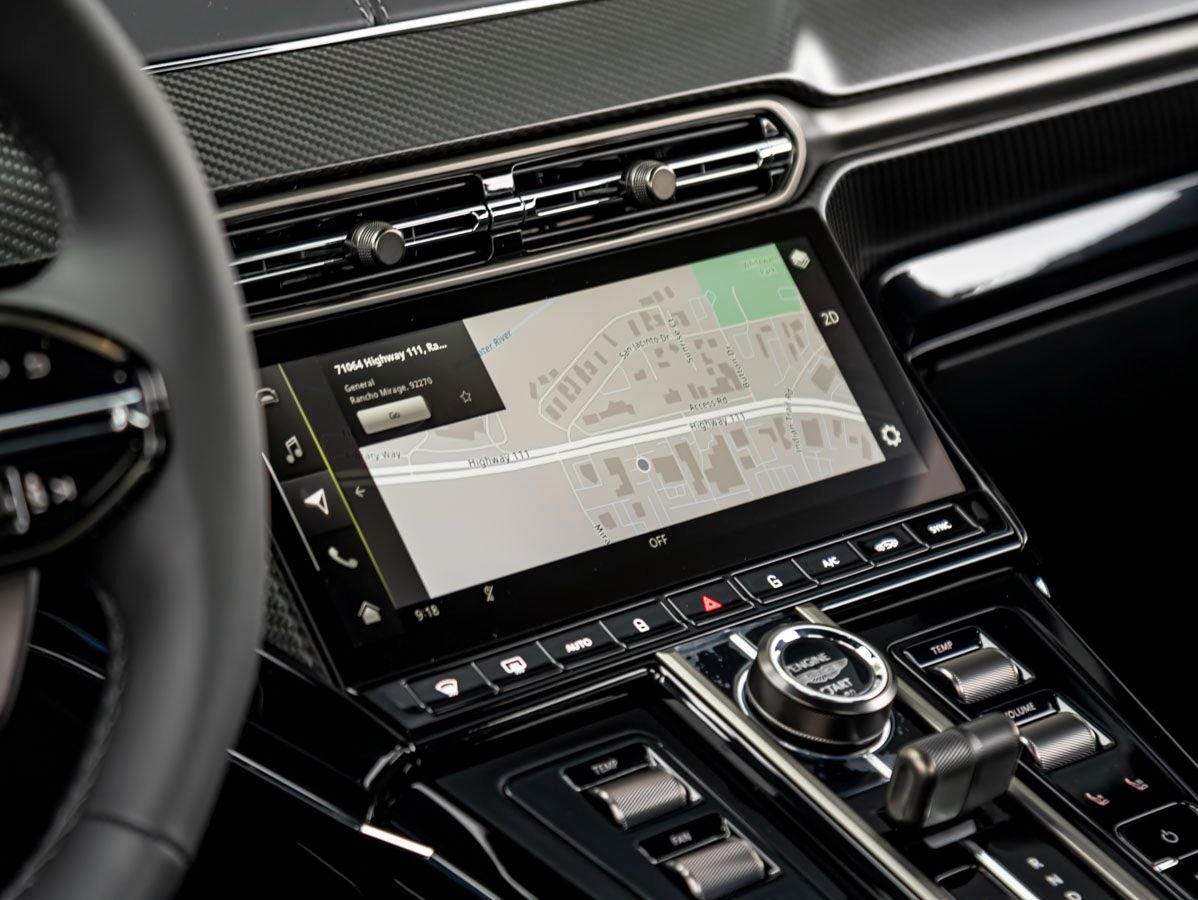 2026 Aston Martin Vantage Base