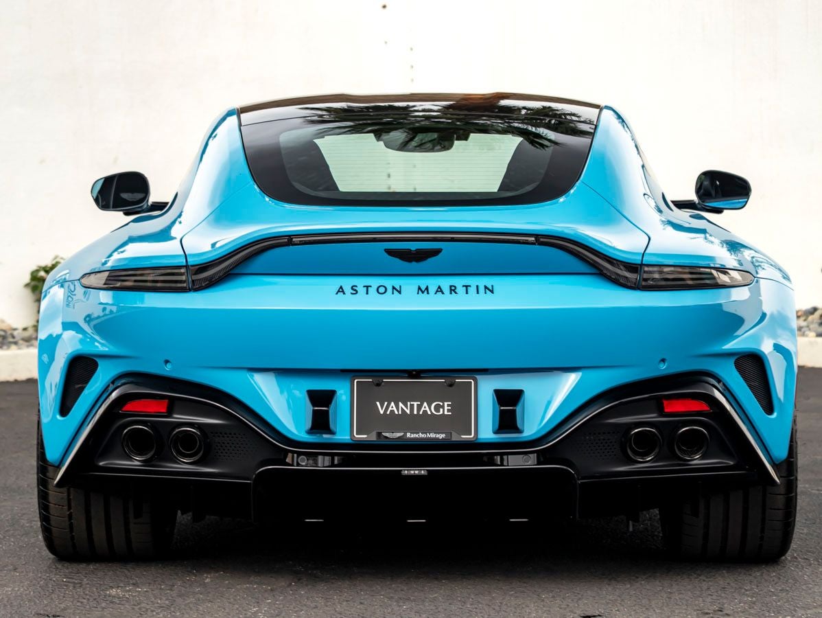 2026 Aston Martin Vantage Base