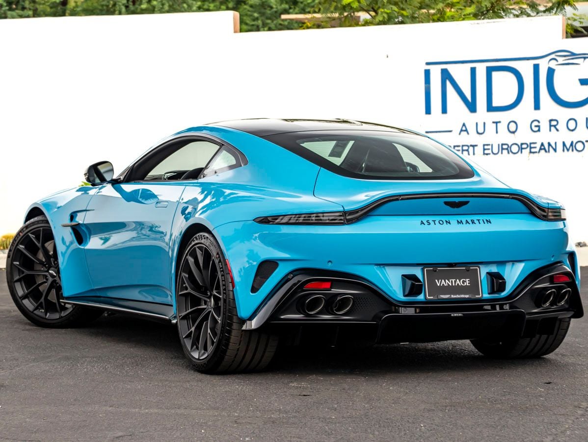 2026 Aston Martin Vantage Base
