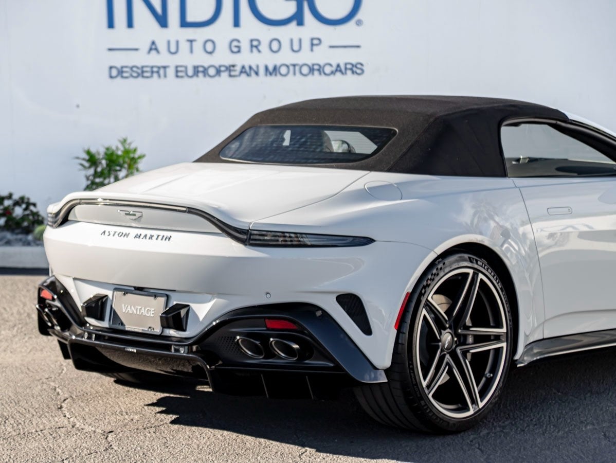 2026 Aston Martin Vantage Roadster