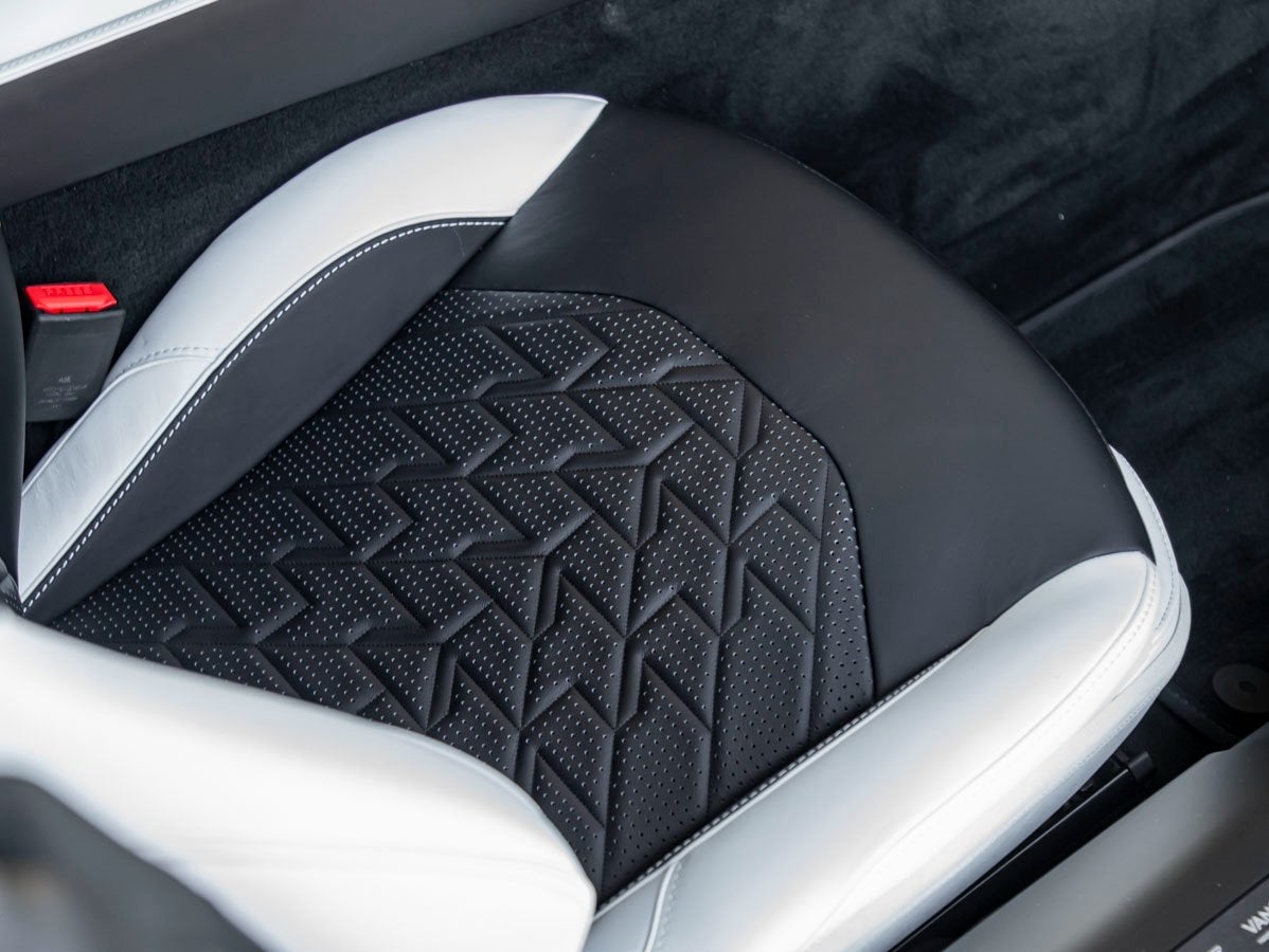 2025 Aston Martin Vanquish V12