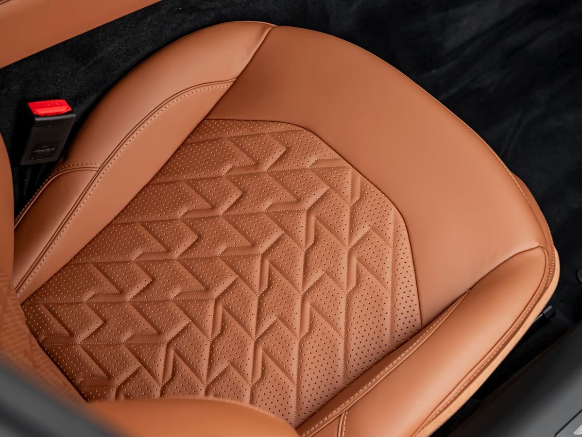 2026 Aston Martin Vanquish V12