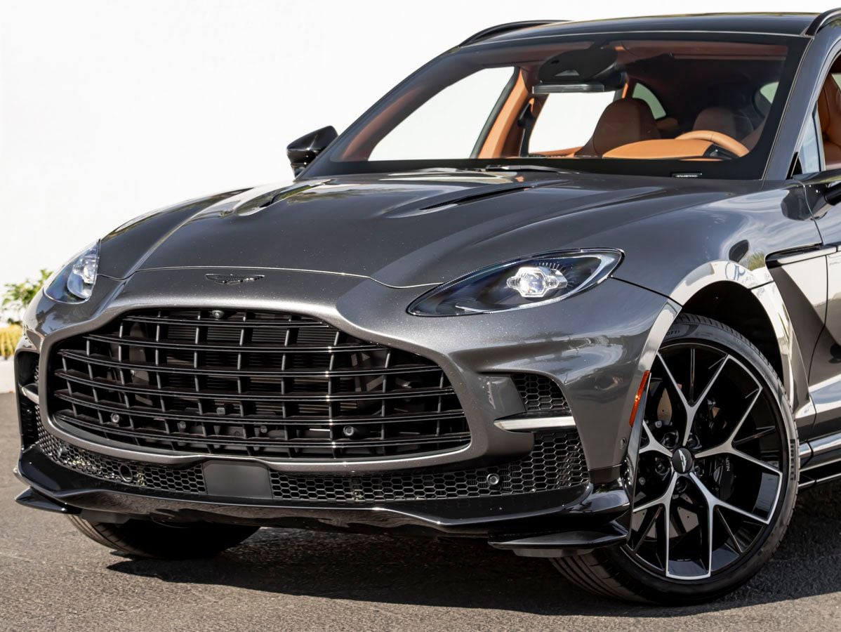 2026 Aston Martin DBX 707