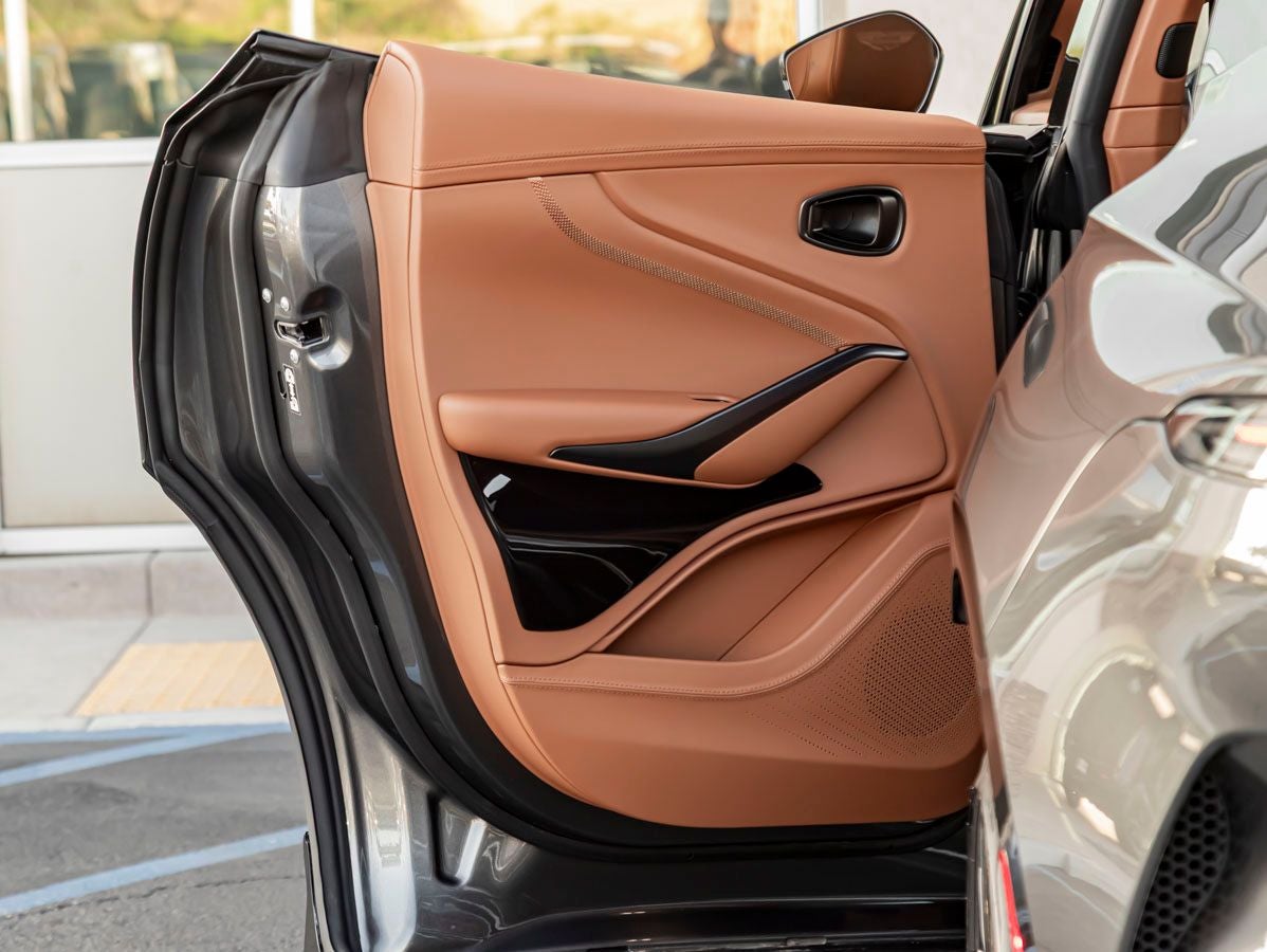 2026 Aston Martin DBX 707
