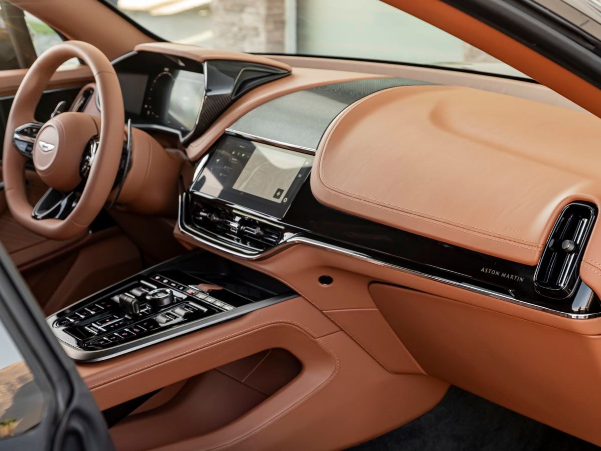 2026 Aston Martin DBX 707