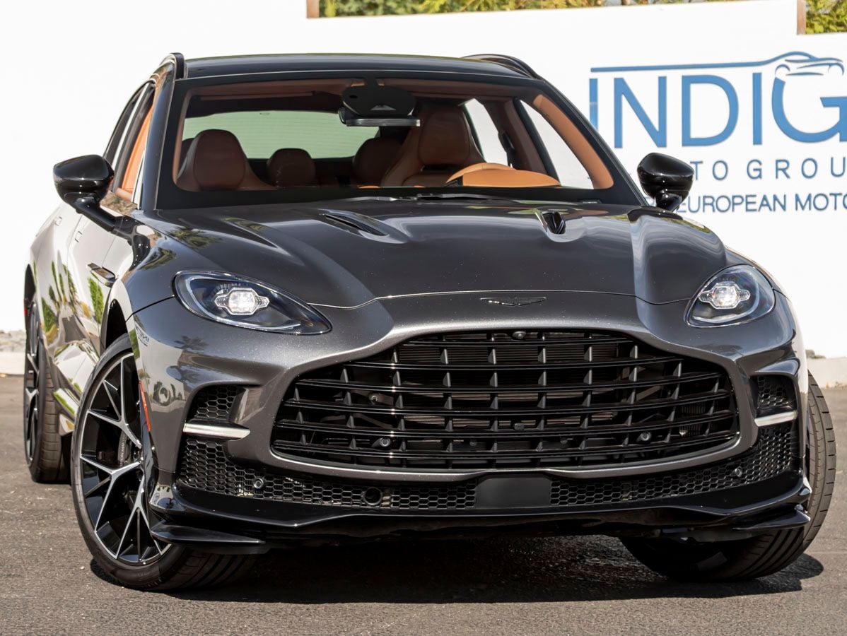 2026 Aston Martin DBX 707