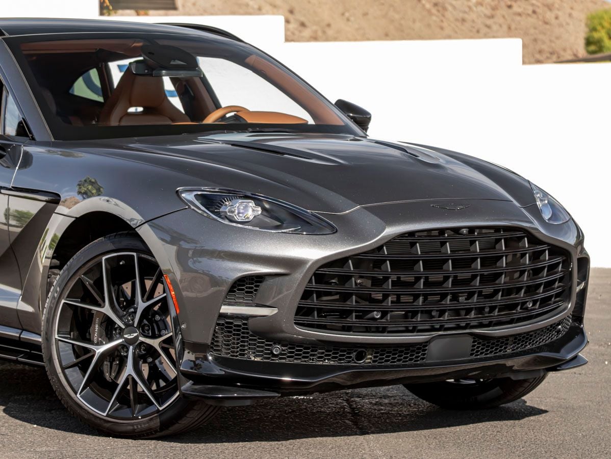 2026 Aston Martin DBX 707