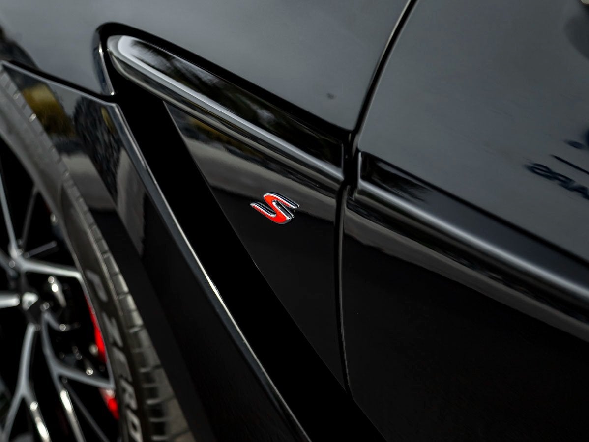 2026 Aston Martin DBX S